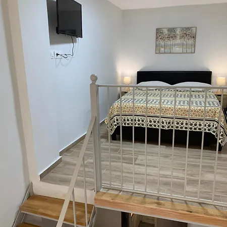 Feelhome Loft דירה
